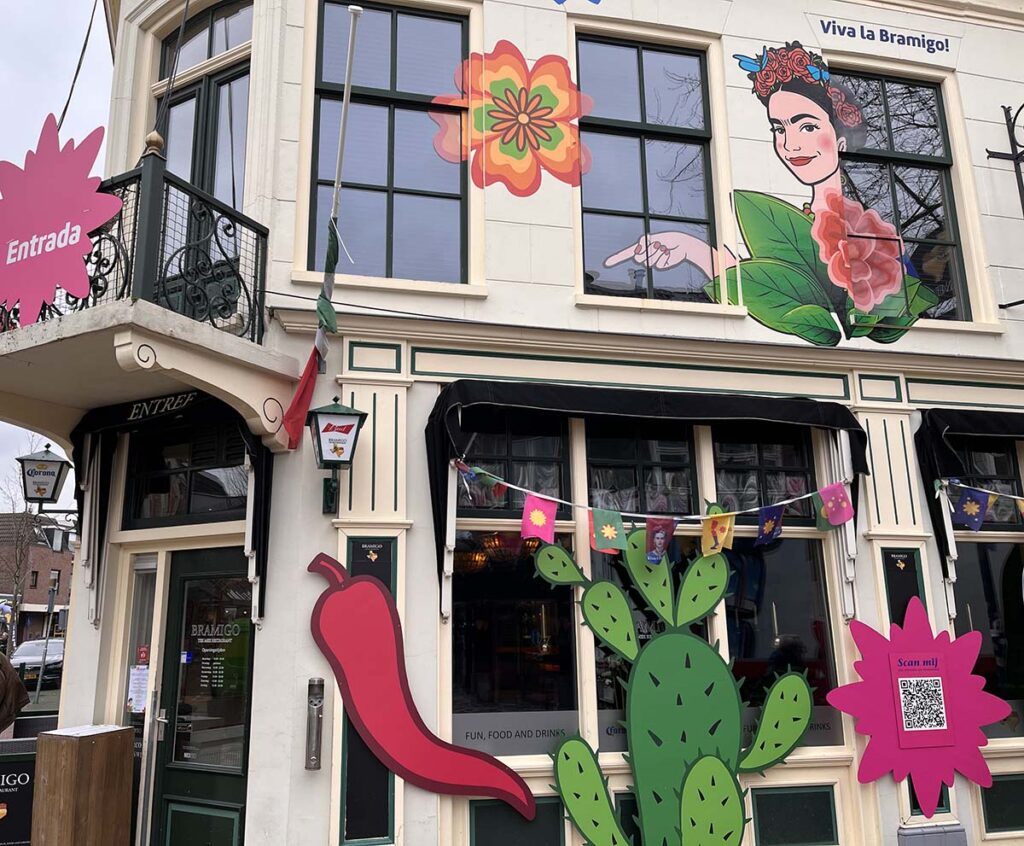 A restaurant using the image of Frida Kahlo to encourage patrons to enter and eat with them!