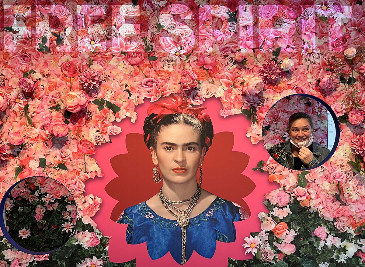 A selfie with Frida Kahlo at the Viva La Frida exhibition in Assen