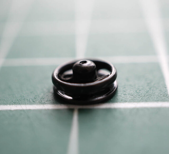 Snap Making Easy Tutorial: How To Sew On Snaps (Press Studs) - The Creative Curator