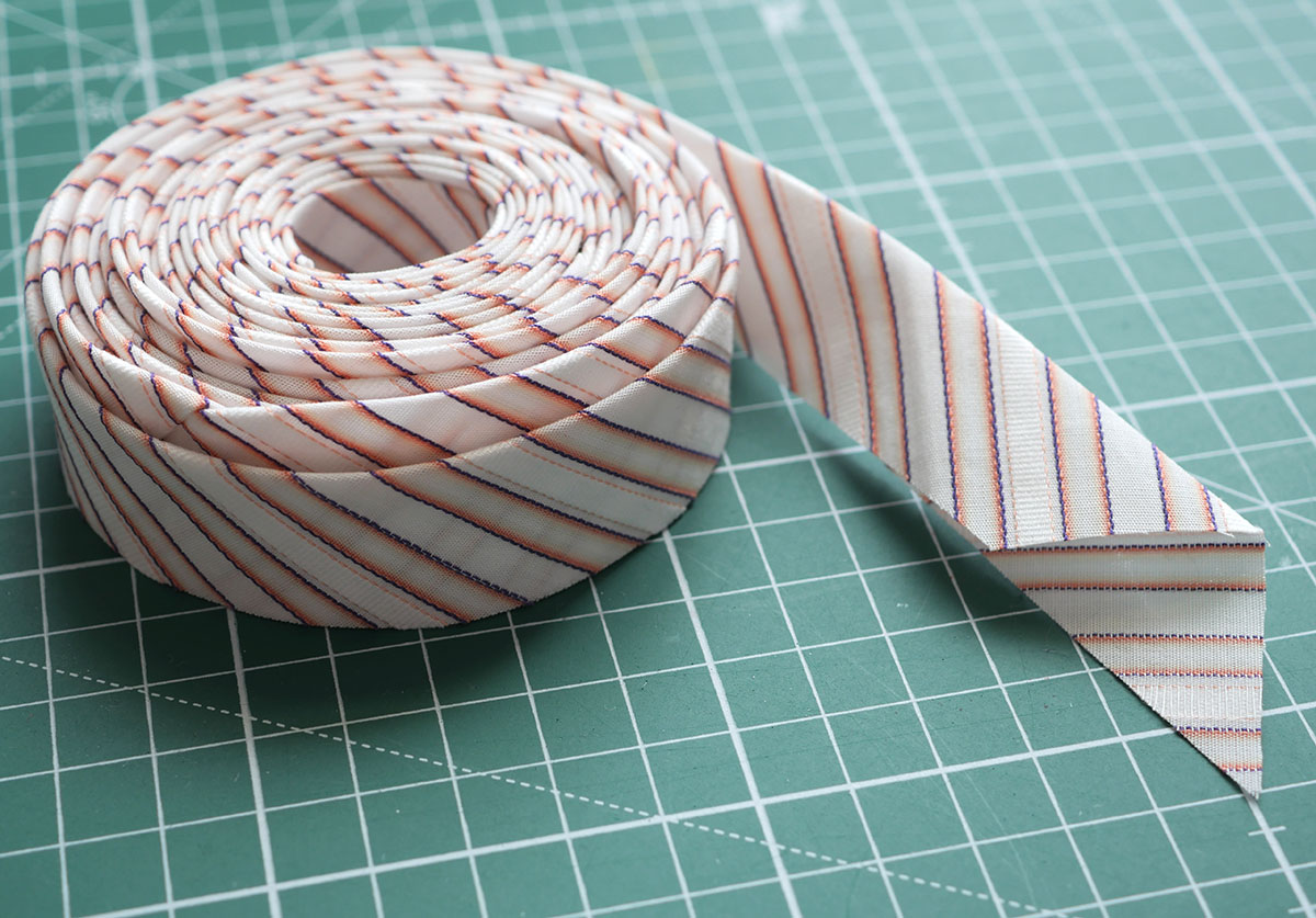 PH PandaHall 30 Colors Elastic Bias Tape, Single Fold Bias Binding Tape