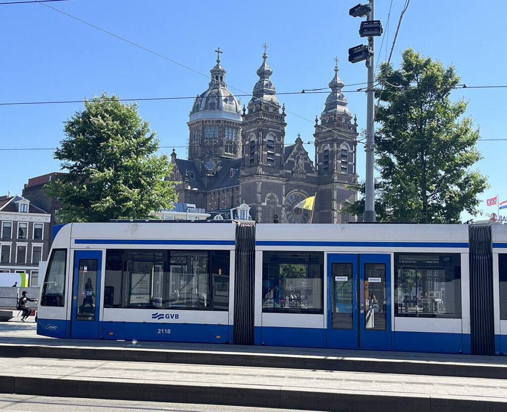 Waiting outside Amsterdam Centraal in the sun for my Eurostar train gate to 'open'!