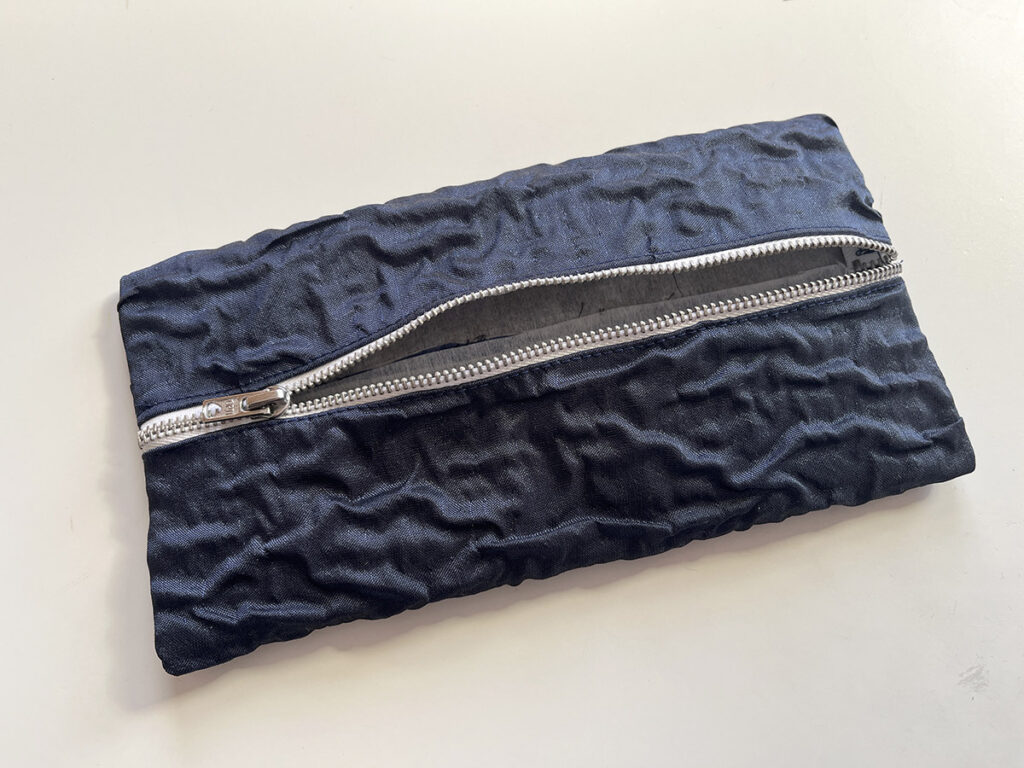 My gorgeous new DIY pencil case is just how I imagined
