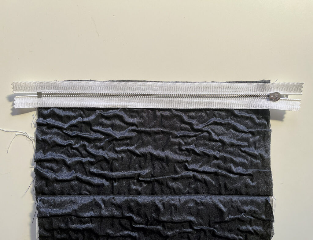 Prepare the zipper placement for your DIY pencil case