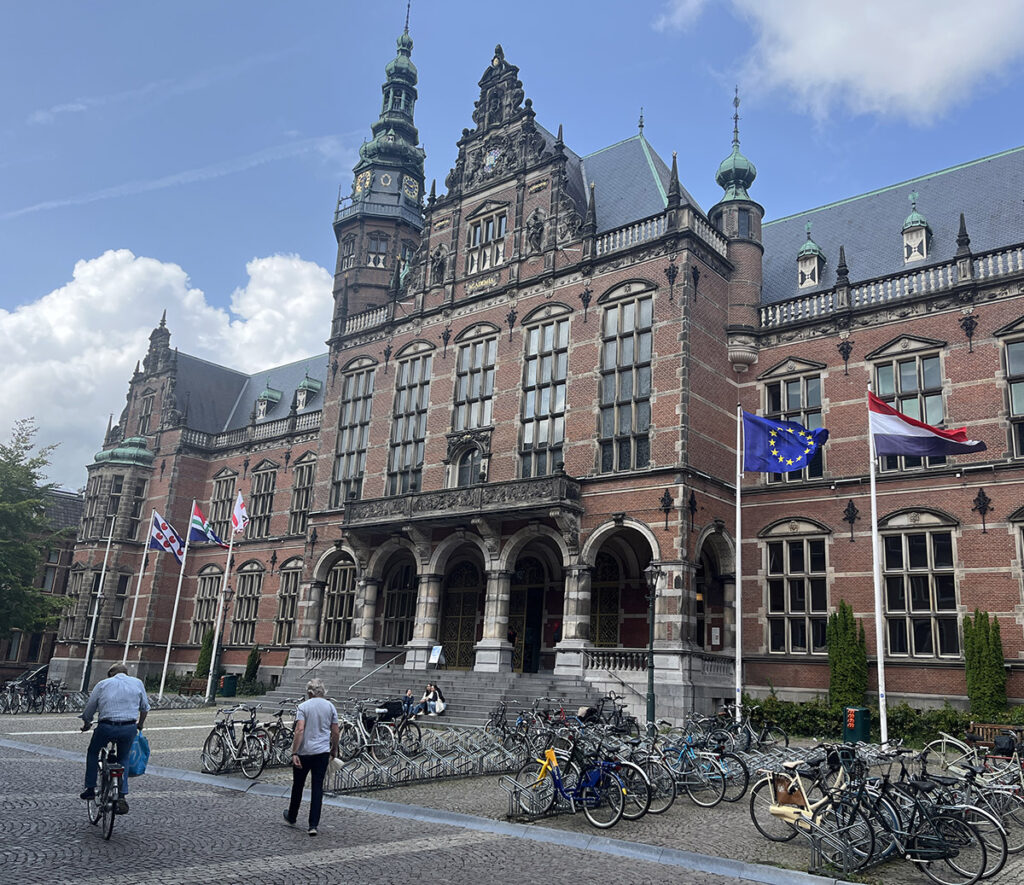 Showing them the impressive building in the Netherlands where my other half works!