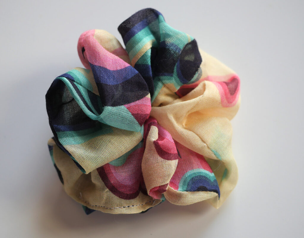 Pouffy yellow printed cotton scrunchie